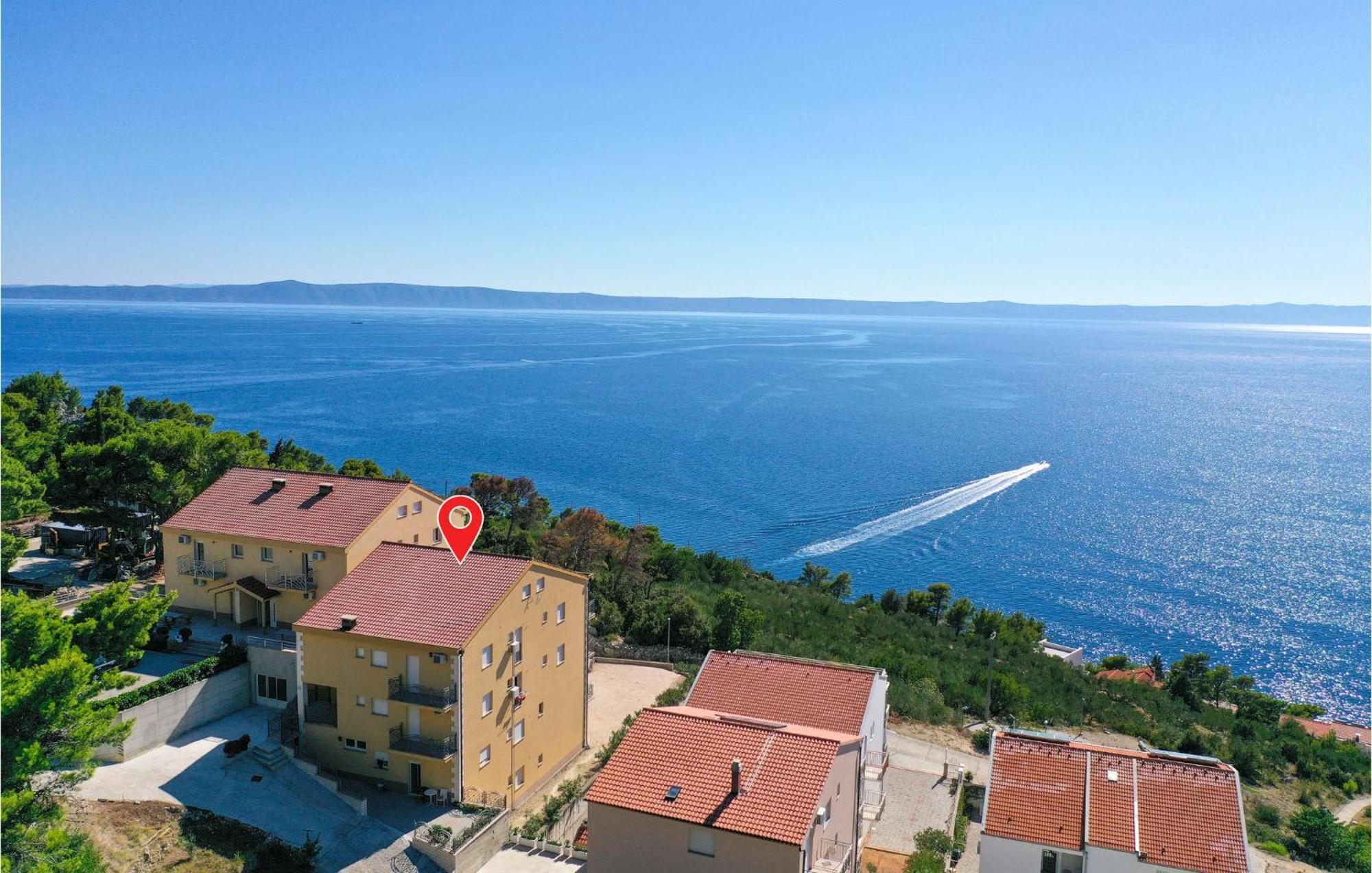 Nice Apartment In Krvavica With House Sea View Exterior foto